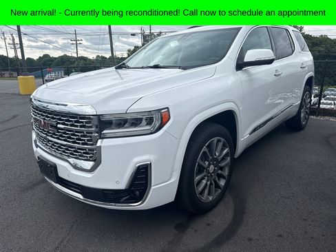 Used 2021 GMC Acadia Denali w/ Denali Technology Package FWD image 1