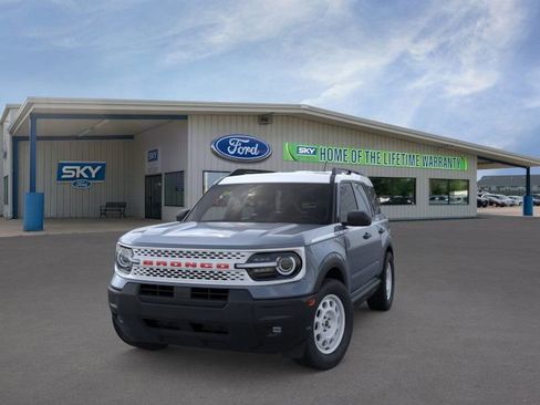 New 2025 Ford Bronco Sport Heritage w/ Convenience Package image 2