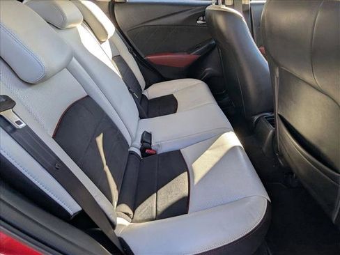 Used 2018 MAZDA CX-3 Grand Touring image 19