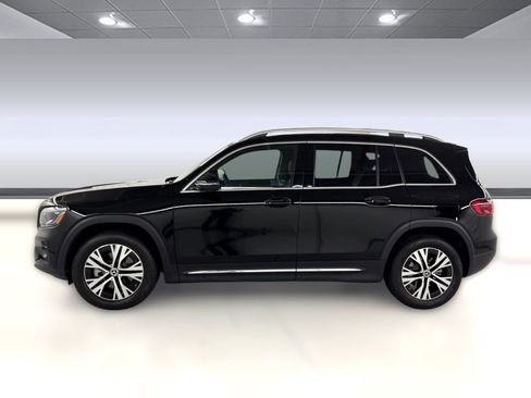 Certified 2026 Mercedes-Benz GLB 250 image 2