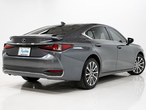 Used 2020 Lexus ES 300h w/ Premium Package image 28