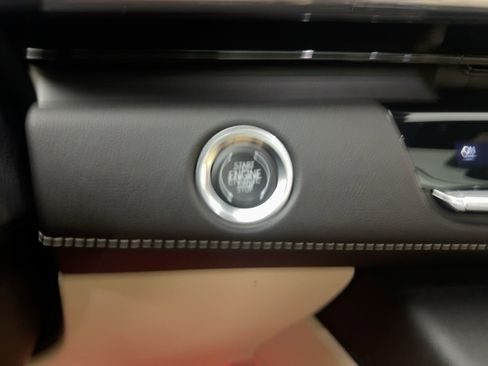 Used 2023 Cadillac Escalade ESV Premium Luxury image 24