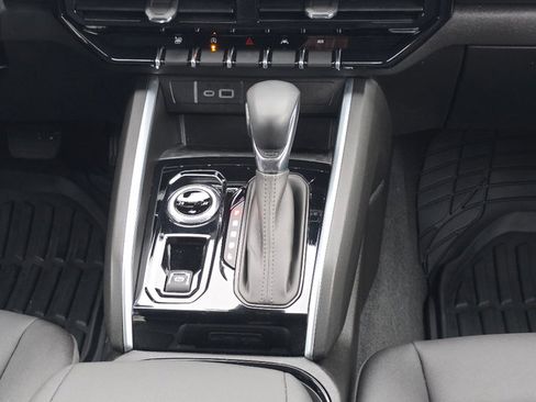 Certified 2023 Chevrolet Colorado LT w/ LT Convenience Package III image 22