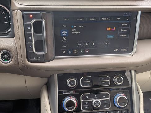 Used 2021 GMC Yukon Denali w/ Denali Premium Package image 20