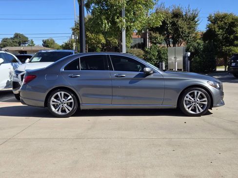 Used 2018 Mercedes-Benz C 300 Sedan image 5