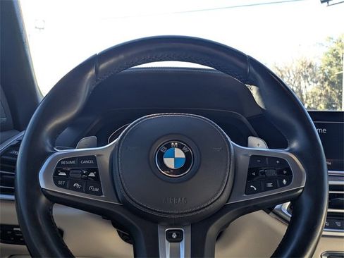 Used 2019 BMW X5 xDrive50i w/ M Sport Package image 24