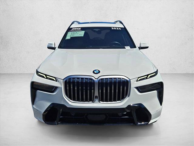 Certified 2024 BMW X7 xDrive40i w/ M Sport Package AWD/4WD image 2