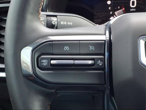 Used 2023 GMC Canyon AT4 w/ AT4 Premium Package image 28