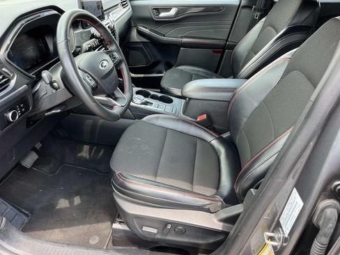 Used 2025 Ford Escape ST-Line FWD image 24