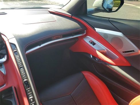 Used 2021 Chevrolet Corvette Stingray Preferred Conv w/ 2LT image 29