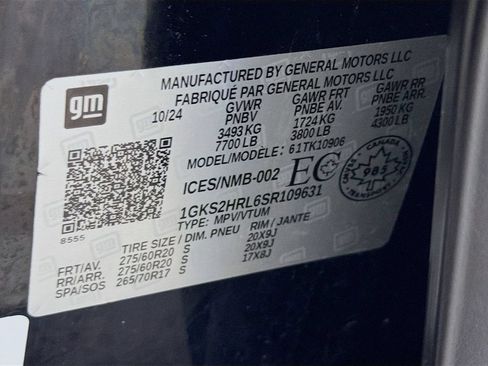 Used 2025 GMC Yukon XL AT4 w/ Premium Trailering Package AWD/4WD image 30