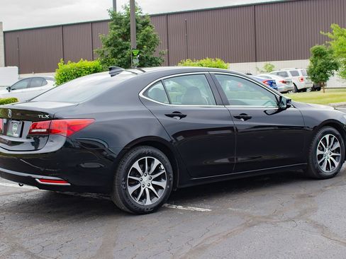 Used 2016 Acura TLX w/ Technology Package FWD image 10