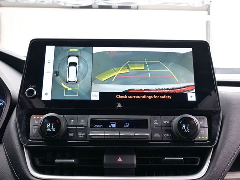 Used 2025 Toyota Grand Highlander Platinum image 20