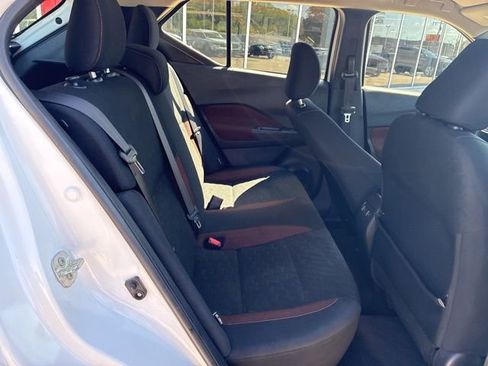 Used 2023 Nissan Kicks SR image 9