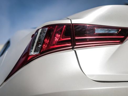 Used 2016 Lexus IS 200t RWD image 25