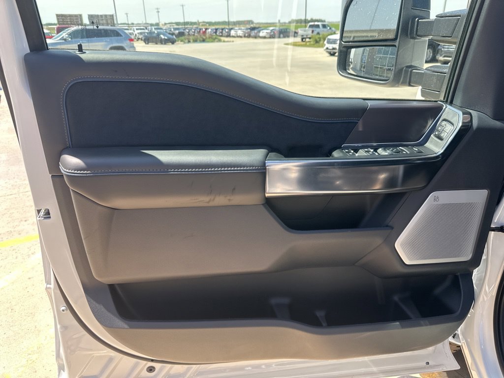 New 2026 Ford F250 Platinum AWD/4WD image 12