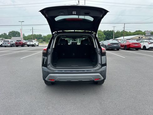 Used 2023 Nissan Rogue SV w/ SV Premium B Package AWD/4WD image 12