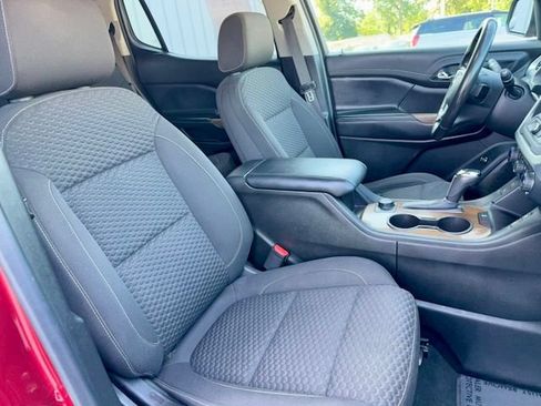 Used 2019 GMC Acadia SLE FWD image 9