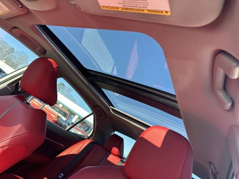 Used 2022 Toyota Camry XSE image 32