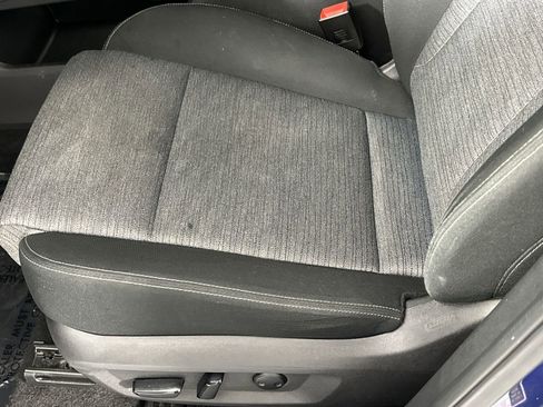 Used 2023 Nissan Rogue SV FWD image 12