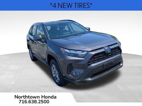 Used 2024 Toyota RAV4 XLE w/ Convenience Package AWD/4WD image 2