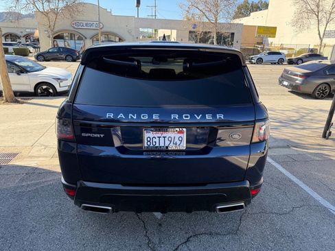 Used 2019 Land Rover Range Rover Sport SE image 10