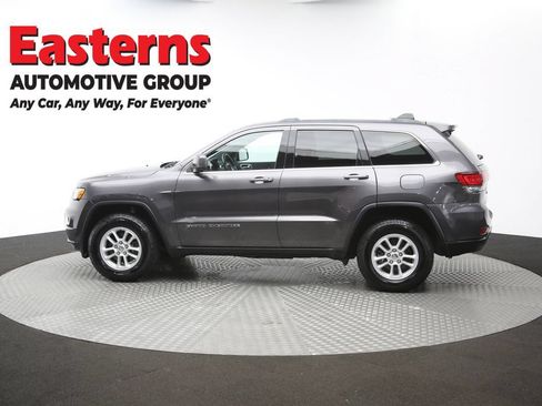 Used 2020 Jeep Grand Cherokee Laredo AWD/4WD image 59