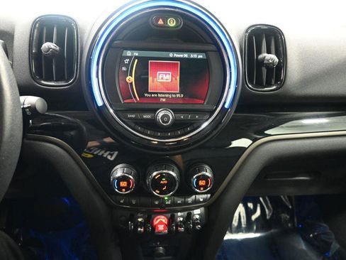 Used 2020 MINI Cooper Countryman S w/ Premium Package FWD image 24