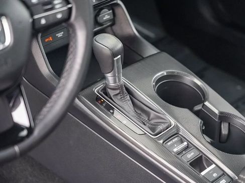 Certified 2025 Honda Civic Sport image 21