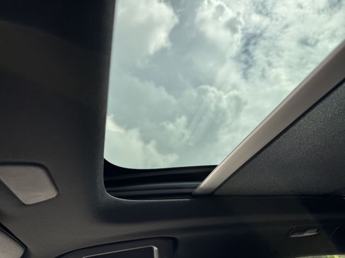 New 2026 Volvo XC60 B5 Core w/ Protection Package image 20