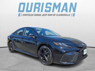 Used 2025 Toyota Camry LE video 1