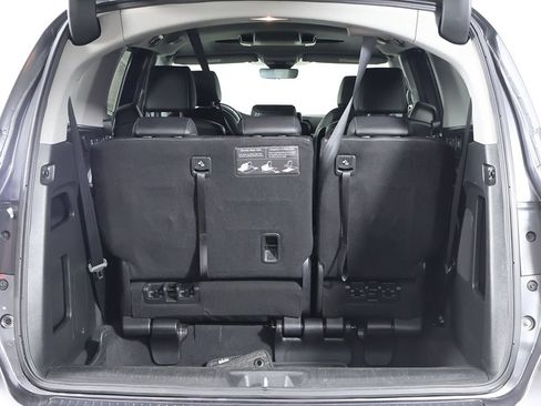 Used 2023 Honda Odyssey Touring image 20