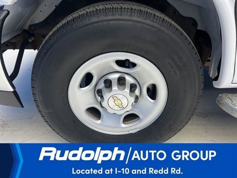 Used 2024 Chevrolet Express 2500 w/ Driver Convenience Package image 28