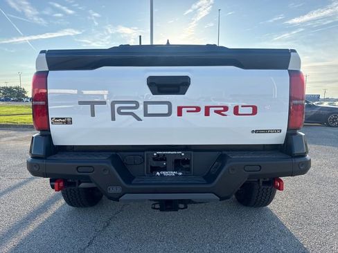 New 2026 Toyota Tacoma TRD Pro AWD/4WD image 5