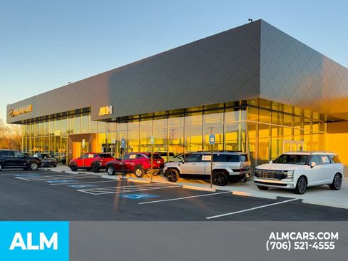 Used 2022 GMC Canyon Elevation w/ Elevation Premium Package image 43