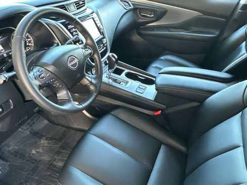 Used 2024 Nissan Murano SV image 10