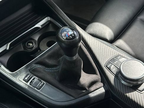 Used 2018 BMW M2 RWD image 19