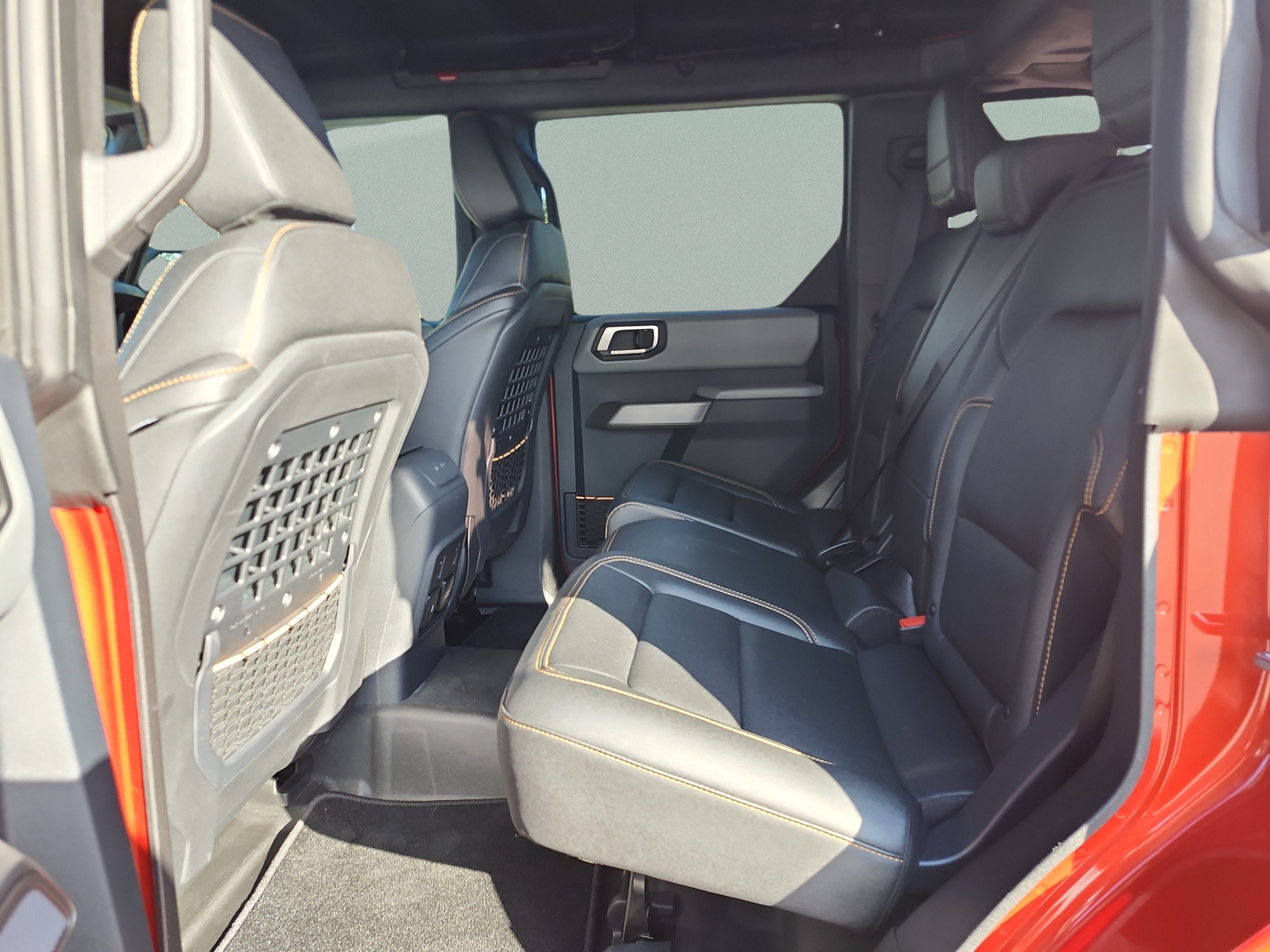 Used 2023 Ford Bronco Badlands AWD/4WD image 14