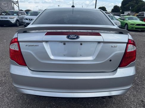 Used 2012 Ford Fusion SE image 4