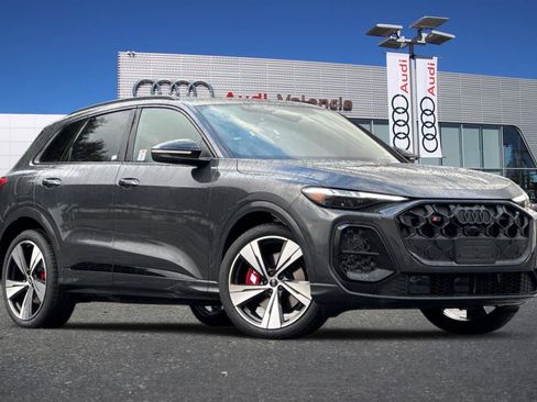 New 2025 Audi SQ5 Premium Plus image 2