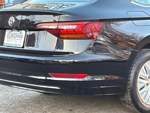 Used 2019 Volkswagen Jetta S w/ Driver Assistance Package image 7