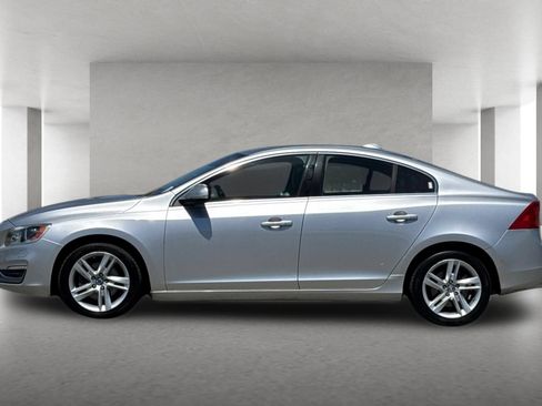 Used 2015 Volvo S60 T5 Platinum FWD image 7