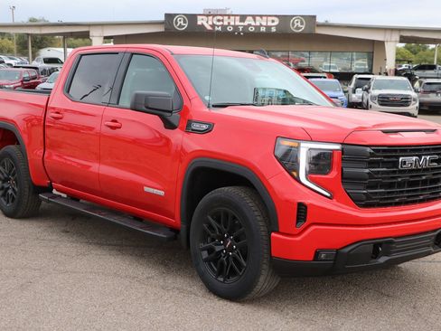 New 2026 GMC Sierra 1500 Elevation w/ LPO, Elevation Black Package image 1