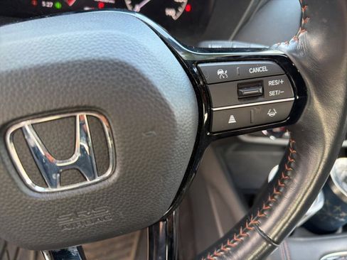 Used 2023 Honda HR-V Sport image 11