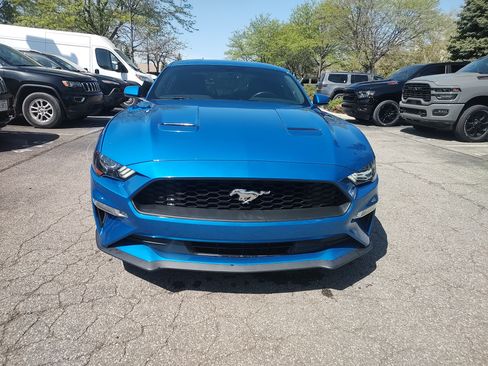 Used 2019 Ford Mustang Premium w/ Enhanced Security Package image 2