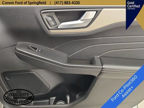 Certified 2022 Ford Escape SEL w/ Technology Package FWD image 12