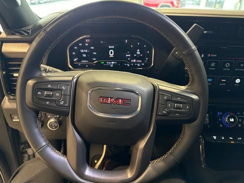 Used 2024 GMC Sierra 3500 AT4 w/ Technology Package AWD/4WD image 30