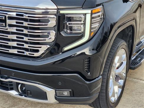 Used 2022 GMC Sierra 1500 Denali image 9