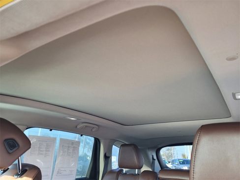 Used 2023 Acura MDX SH-AWD w/ Technology Package image 11