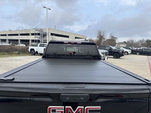 Used 2024 GMC Sierra 2500 Denali w/ Denali Reserve Package image 12